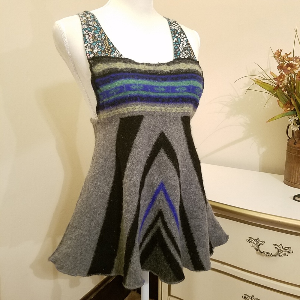 Free People Open Back Tank Top Size Medium